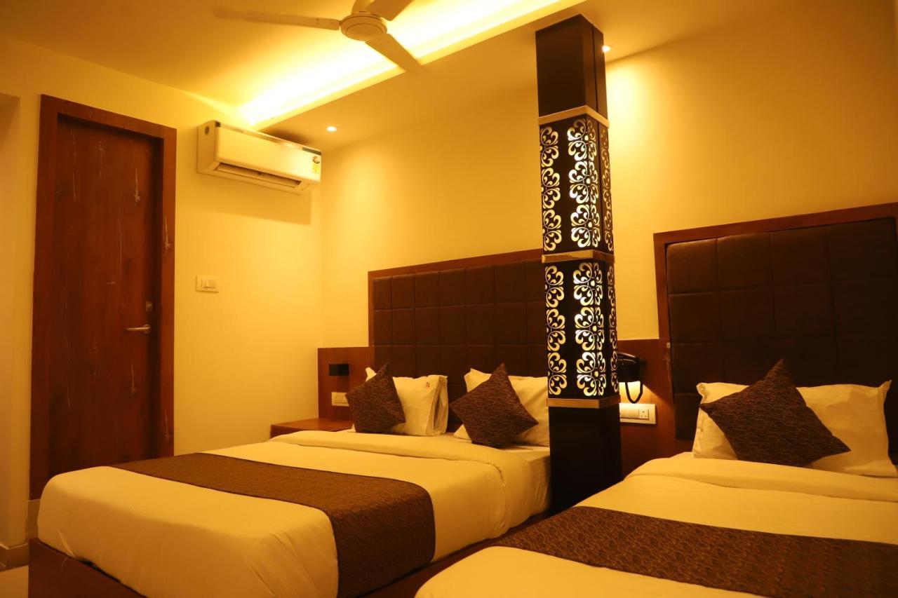 Hotel Sai Pritam Bombay Extérieur photo