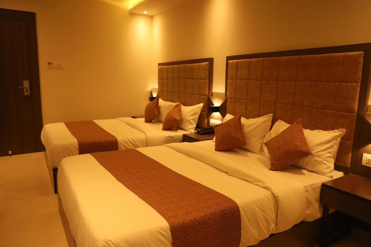 Hotel Sai Pritam Bombay Extérieur photo