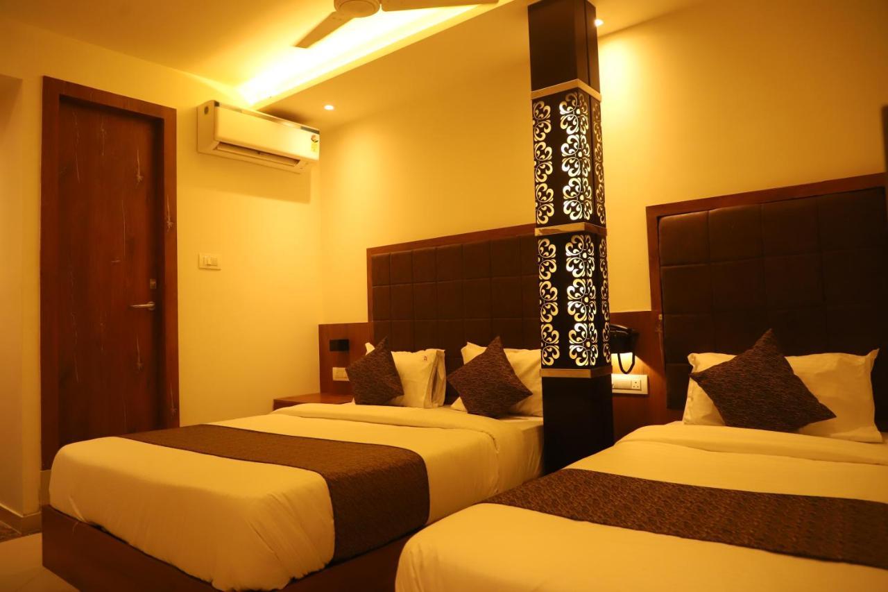 Hotel Sai Pritam Bombay Extérieur photo
