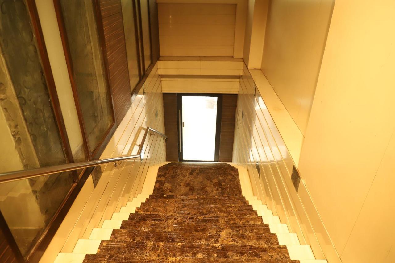 Hotel Sai Pritam Bombay Extérieur photo