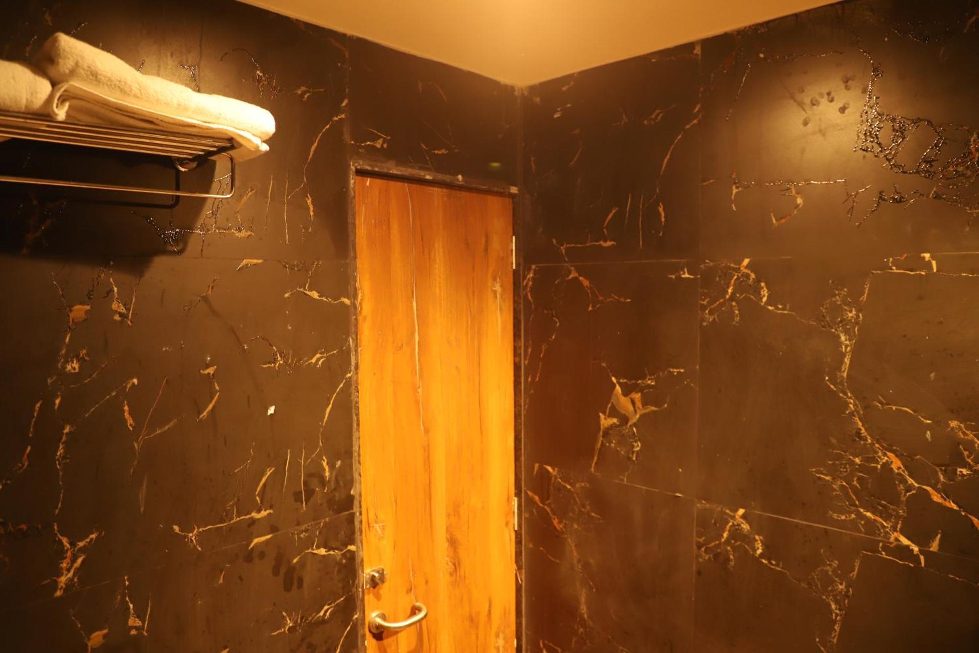 Hotel Sai Pritam Bombay Extérieur photo